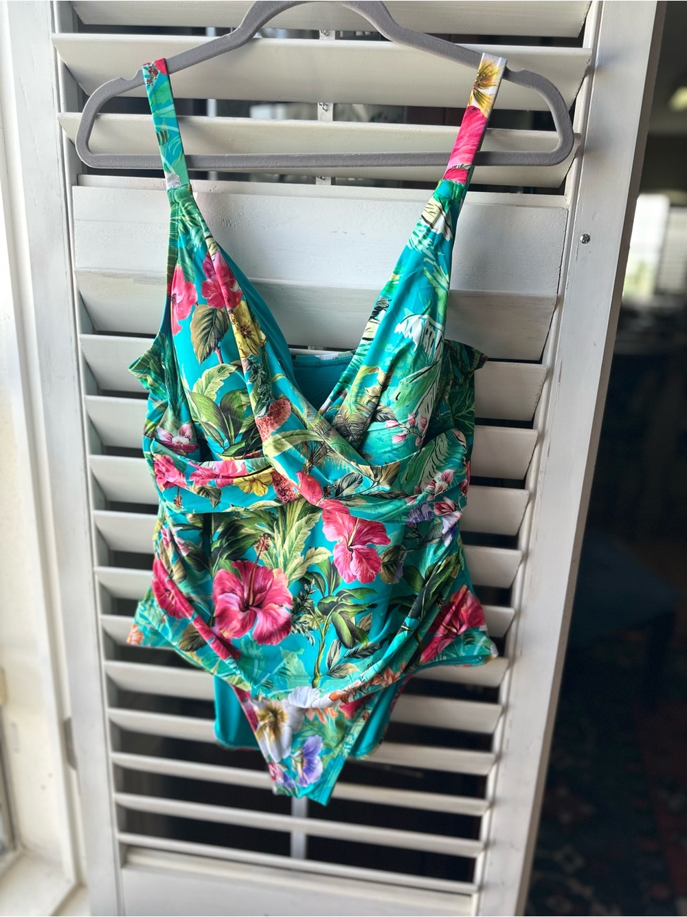 Jantzen Teal Floral One-Piece Swimsuit with Pink & Green Hibiscus Print